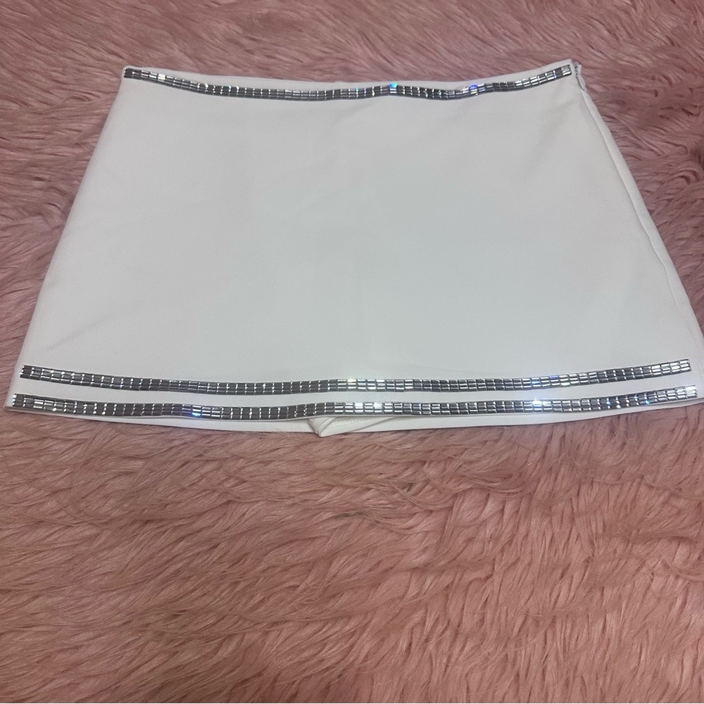 Zara White Mini Skort with Silver Sequin Trim